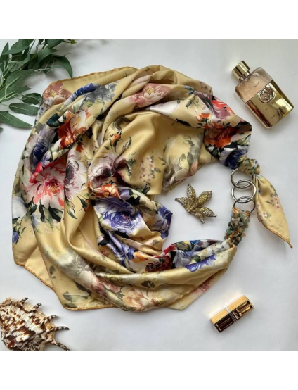 Картинка Дизайнерська шовкова хустка My Scarf "Золотий сад" 90 на 90 см